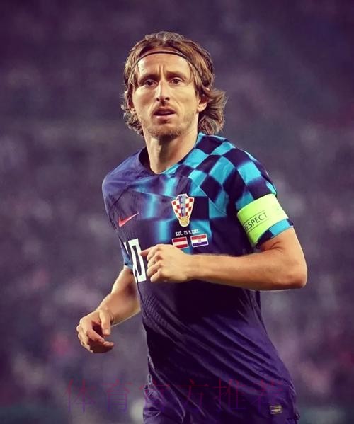 助攻本泽马首开记录 莫德里奇荣膺全场最佳球员 助攻本泽马首开记录 莫德里奇荣膺全场最佳球员